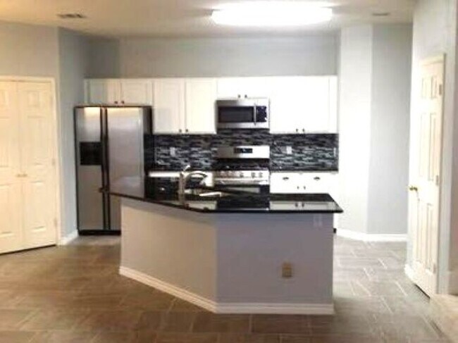 Building Photo - 1717 Arbor Creek Dr