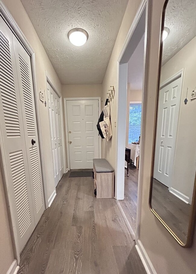 Photo - North Druid Hills Hidden Gem! 2 Bed - 2 Bath Near Emory, Available Late July! Apartment