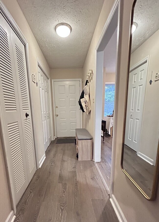Foto del edificio - North Druid Hills Hidden Gem!  2 Bed - 2 Bath Near Emory, Available Late July!