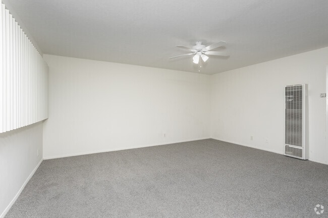 1BR, 1BA - 630SF -Living Room - Leeward Apartments