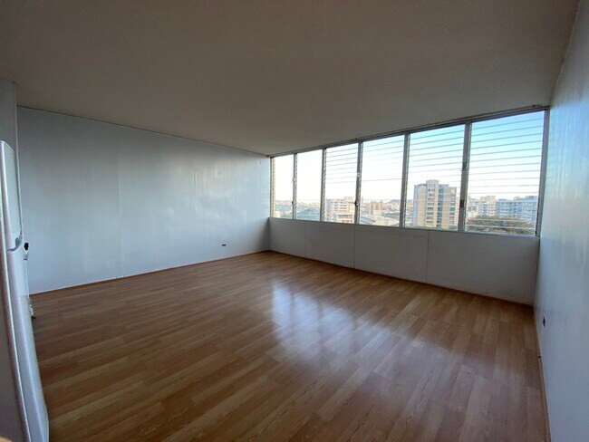 Building Photo - 1550 Wilder Ave