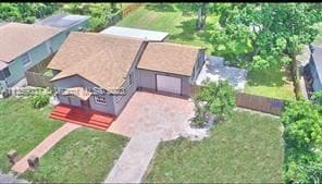 Building Photo - 2 br, 1 bath House - 2420 Jackson St