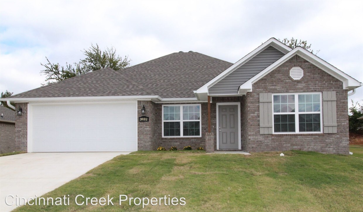 Primary Photo - 4 br, 2 bath House - 3932 Ferns Valley Loop