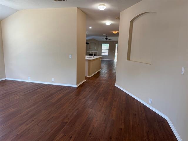 Foto del edificio - 4208 Snowbird Ln