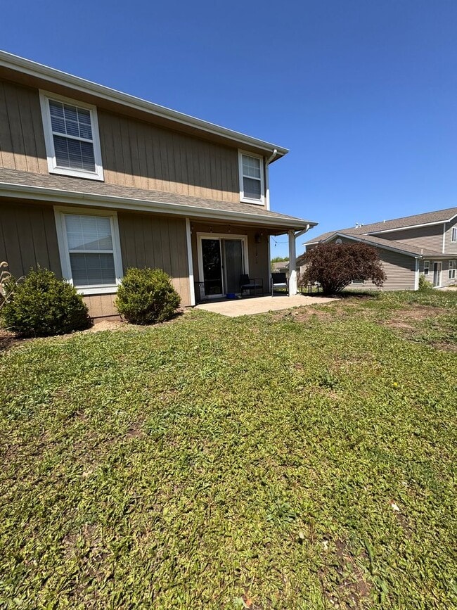 Foto del edificio - 514 Stonemont Dr