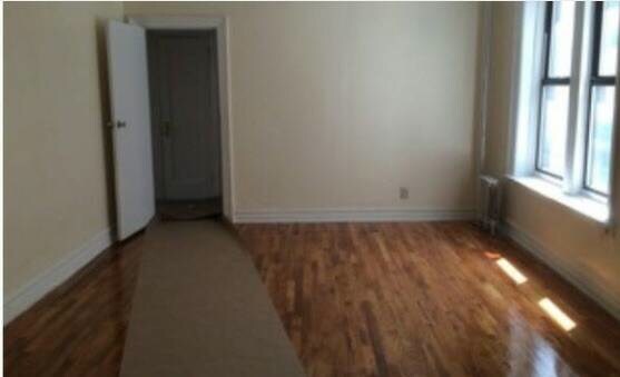 Building Photo - 126 E 53rd St