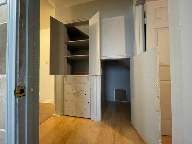 Foto del edificio - 537 Studewood St