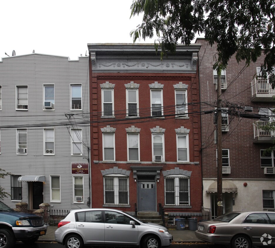 59 Herbert St, Brooklyn, NY 11222 Apartments in Brooklyn, NY