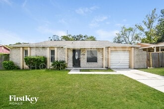 Building Photo - 1104 Tiburon Dr