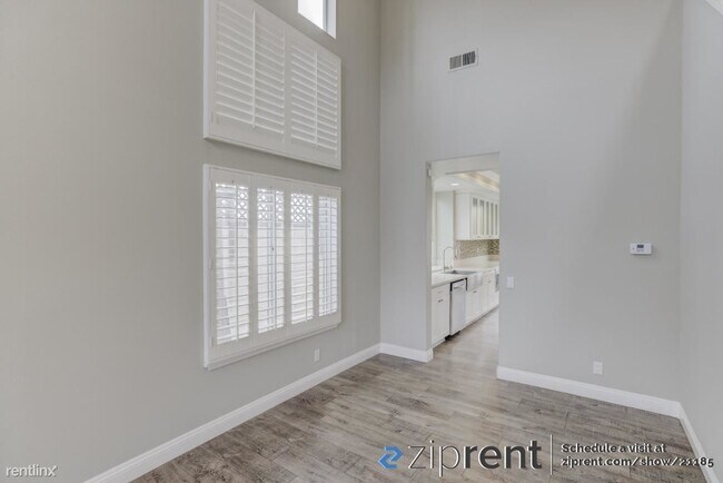 Building Photo - 4 br, 3 bath House - 5004 Regency Court, E...