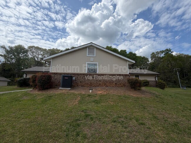 Foto del edificio - 1492 Waverly Way