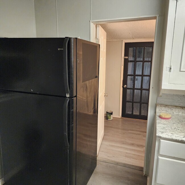 Foto del edificio - 1023 Wellington Ln