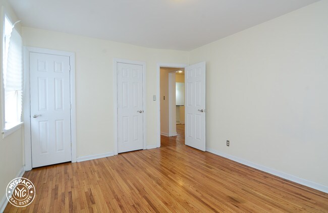 Building Photo - 444 Hawthorne St