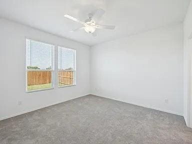 Building Photo - 2440 Limerick Dr