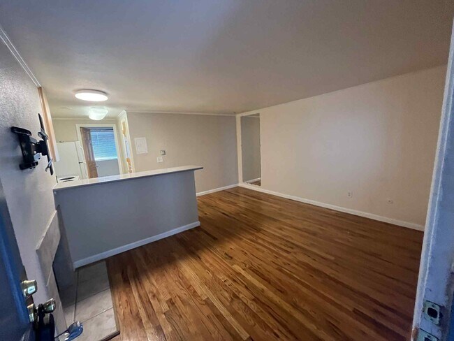 Foto del edificio - 336 N Grant St