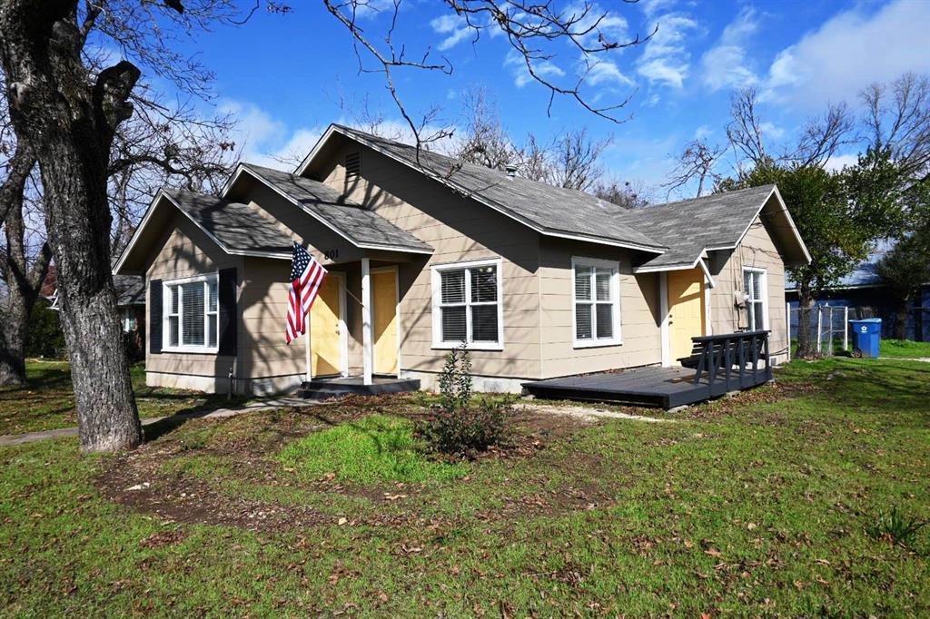 Primary Photo - 801 N Avenue C