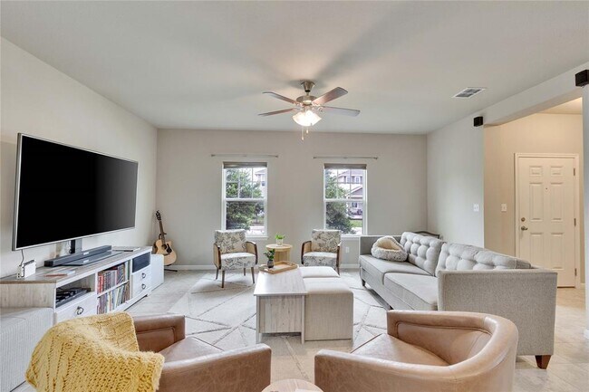 Foto del edificio - 106 Mossycup Dr