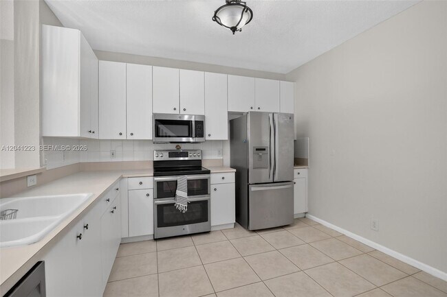 Foto del edificio - 13212 NW 7th Dr