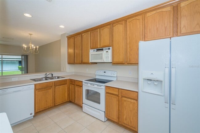 Building Photo - 3580 Wilshire Way Rd