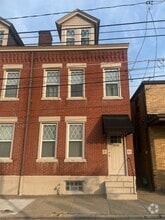 Building Photo - 214 Cedarville St