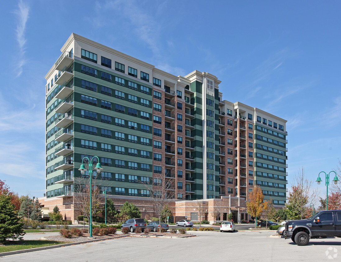 The Residences at Seven Bridges Apartments - Woodridge, IL | Apartments.com