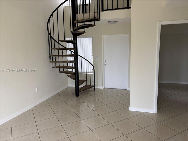 Foto del edificio - 8305 SW 152nd Ave