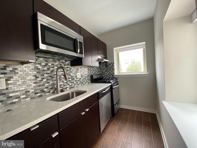 Foto del edificio - 830 S 4th St