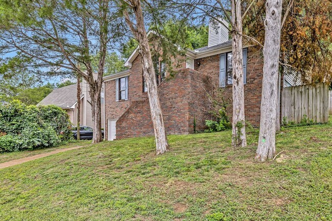 Foto del edificio - 3 bedroom/2 bathroom Home