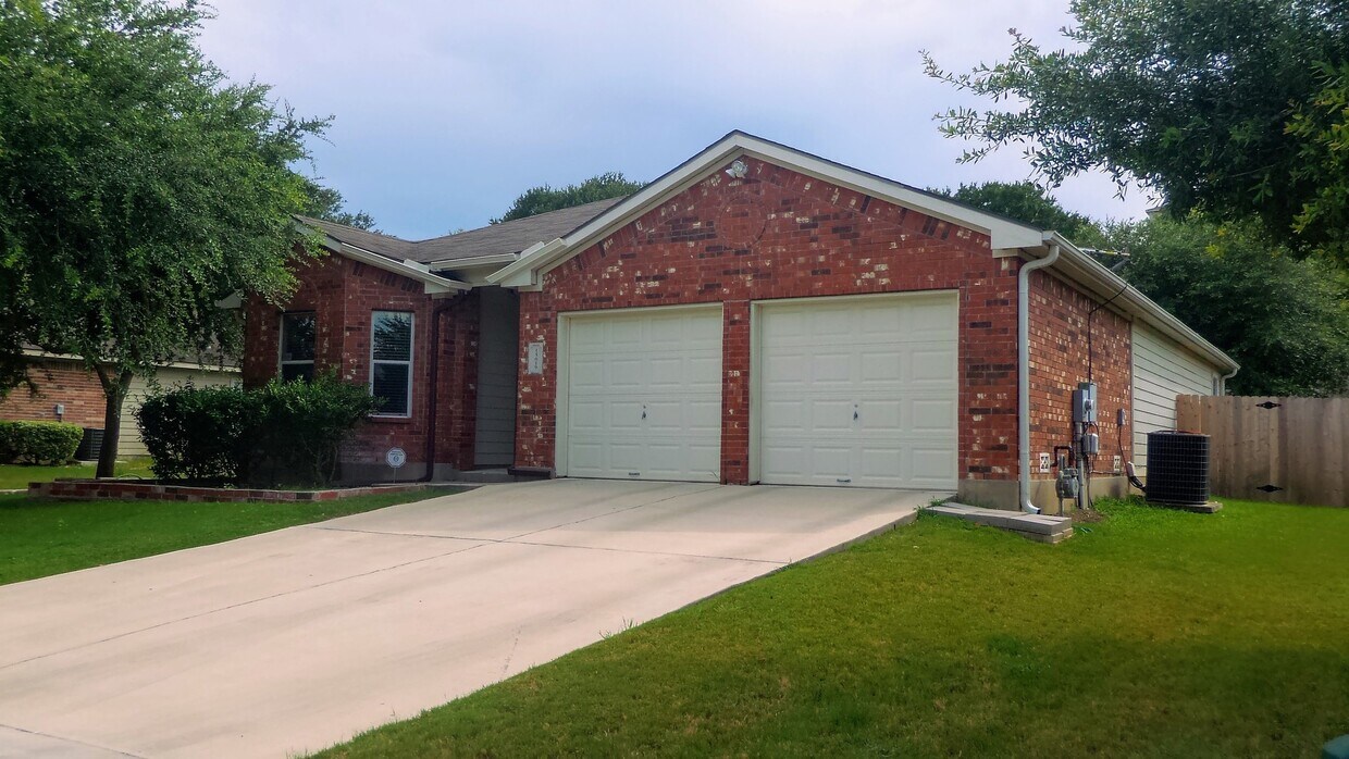 Photo - 15619 Turfway Park Selma TX 78154