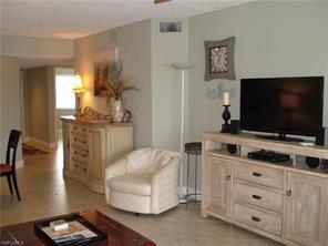 Building Photo - 7818 Emerald Cir