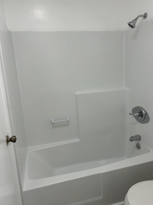 Foto del edificio - 2846 Parkrow Ln
