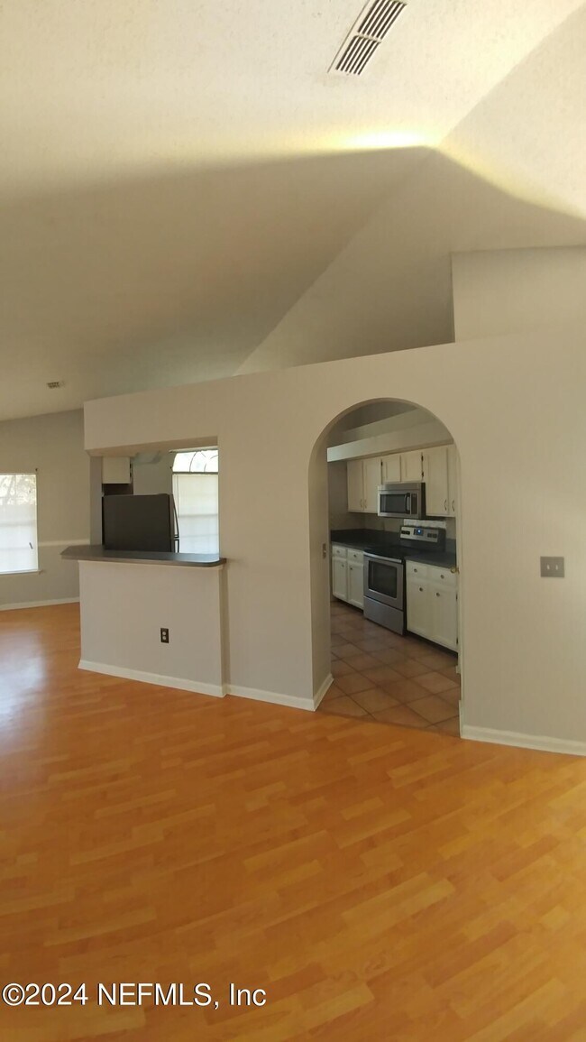 Building Photo - 9687 Hersham Ct