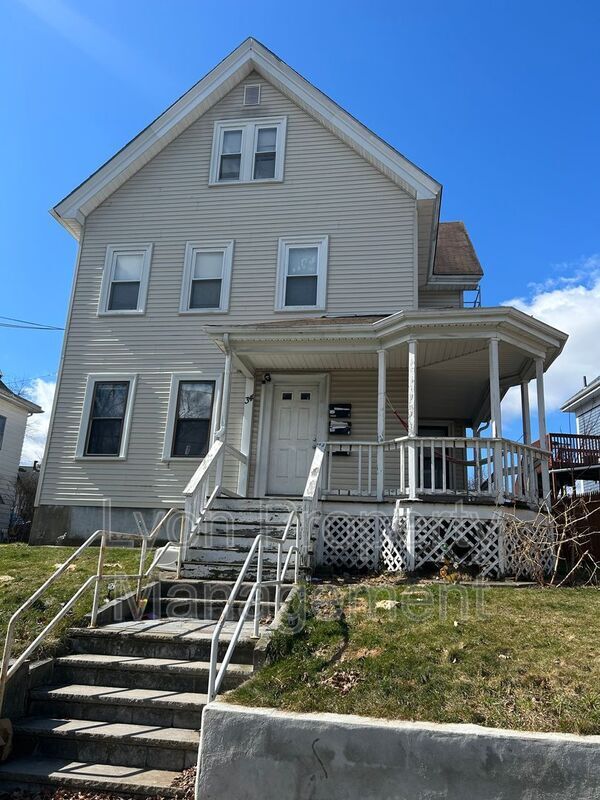 Foto del edificio - 34 Hodges Ave