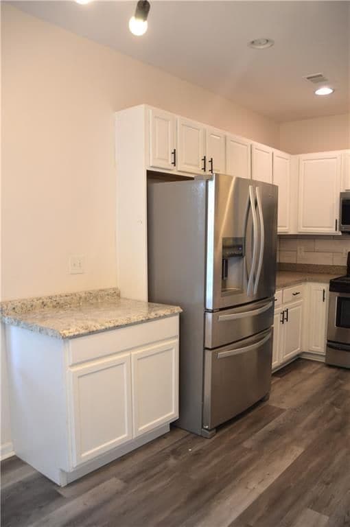 Building Photo - 3072 Cedar Glade Ln NE