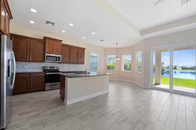 Building Photo - 16110 Whippoorwill Cir