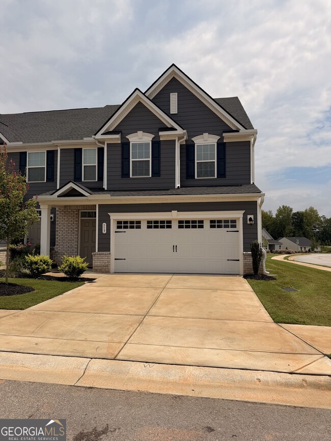 Building Photo - 513 Ellwood Lane