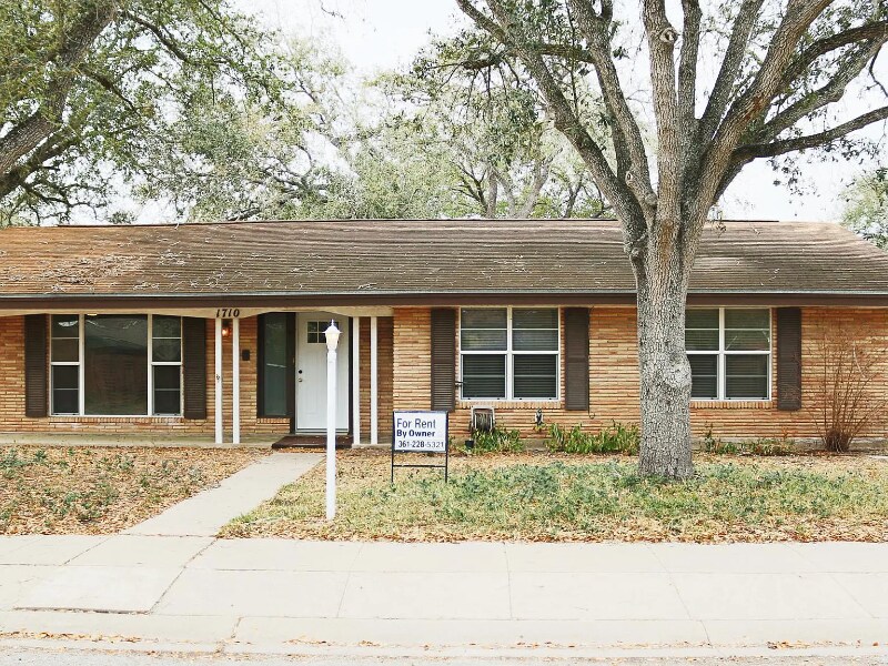 1710 Santa Cecelia Dr, Kingsville, TX 78363 House Rental in