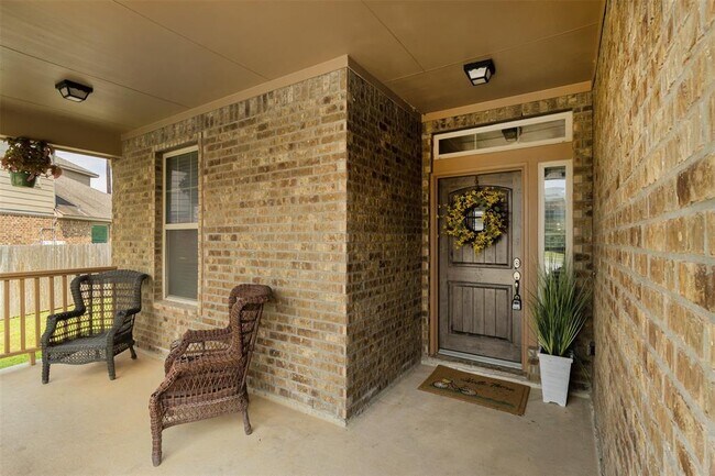 Foto del edificio - 5355 Baroness Ln