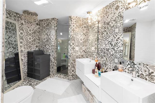 Photo - 500 Brickell West Condo