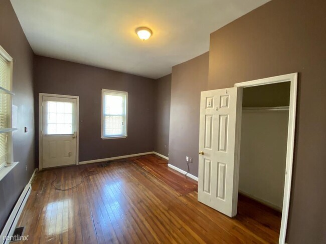 Foto del edificio - 611 N 32nd St