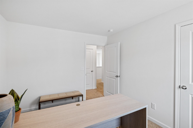 Building Photo - 8685 Leeanna Brooke Ln