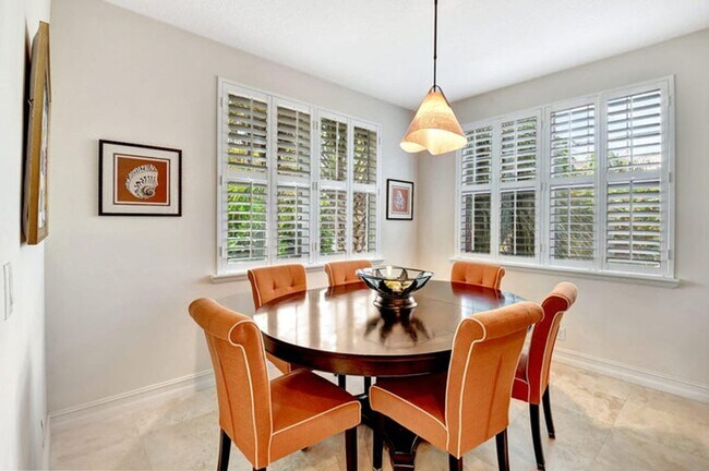 Foto del edificio - 122 SW 1st Ave