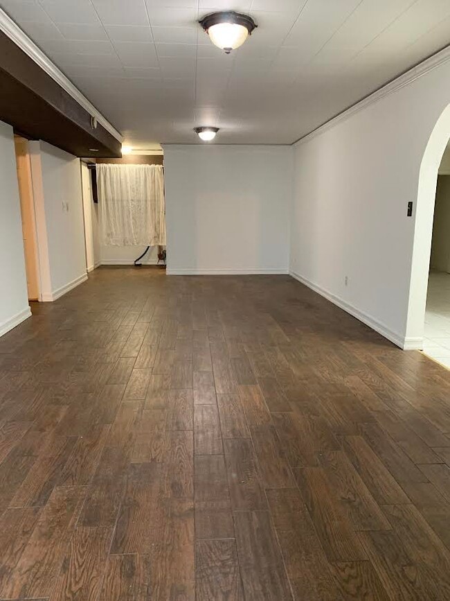 Building Photo - 1511 Mt Everest Ct