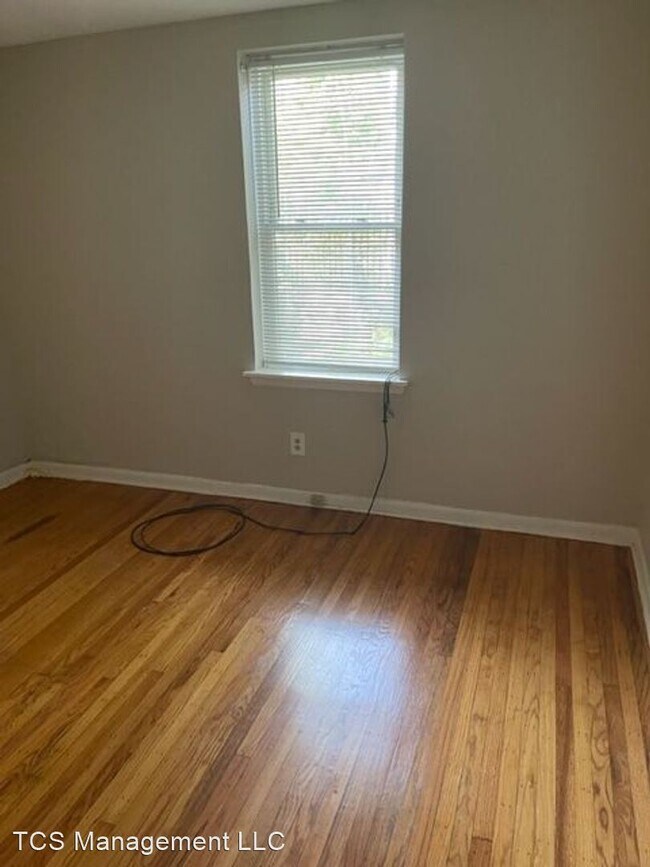 Foto del edificio - 2 br, 1 bath House - 632 N 32nd St