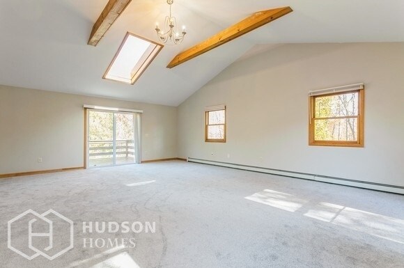 Building Photo - NOW AVAILABLE! 127 Briar Ridge Rd, Danbury...