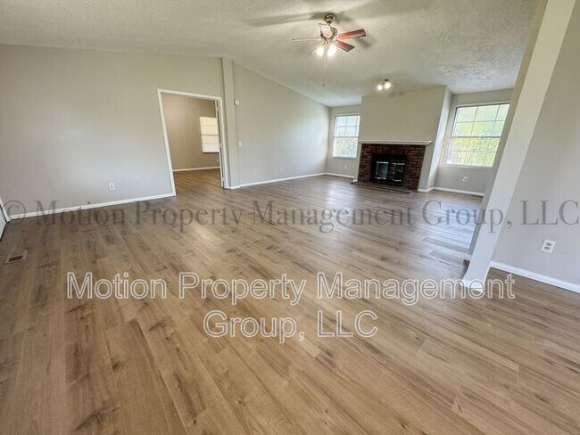 Foto del edificio - 21 Amy Ln