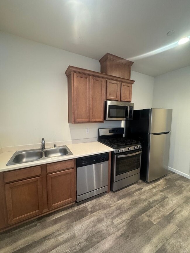 Building Photo - 842 Mission De Oro Dr