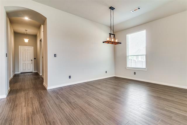 Building Photo - 1130 Chatsworth Dr