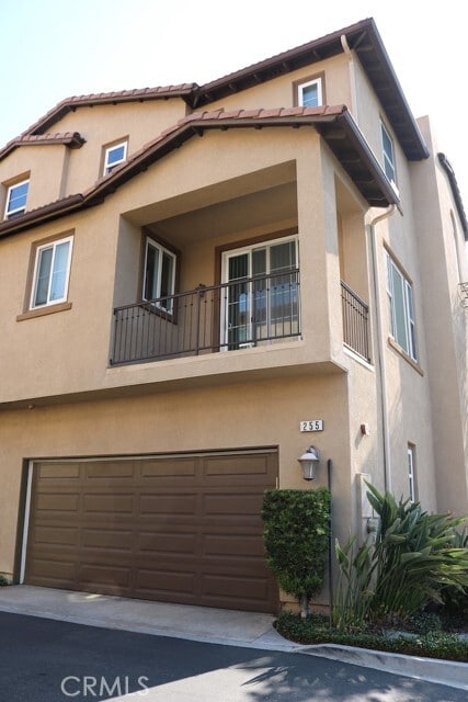 Building Photo - 255 E Santa Fe Ct