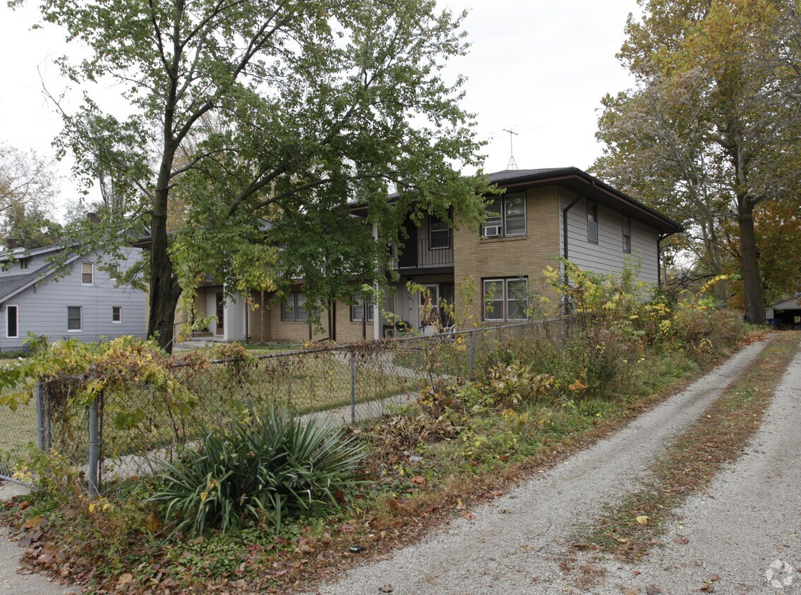 Foto del edificio - 2820-2822 Kingman Blvd